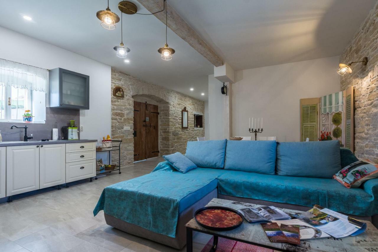 Apartment Nostalgija, Benkovac Extérieur photo